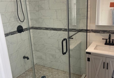 Glass shower doors